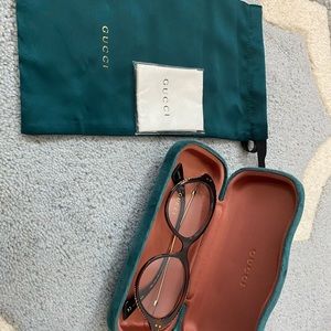 Gucci Cat Eye Eyeglass Frames W/Clear Lenses